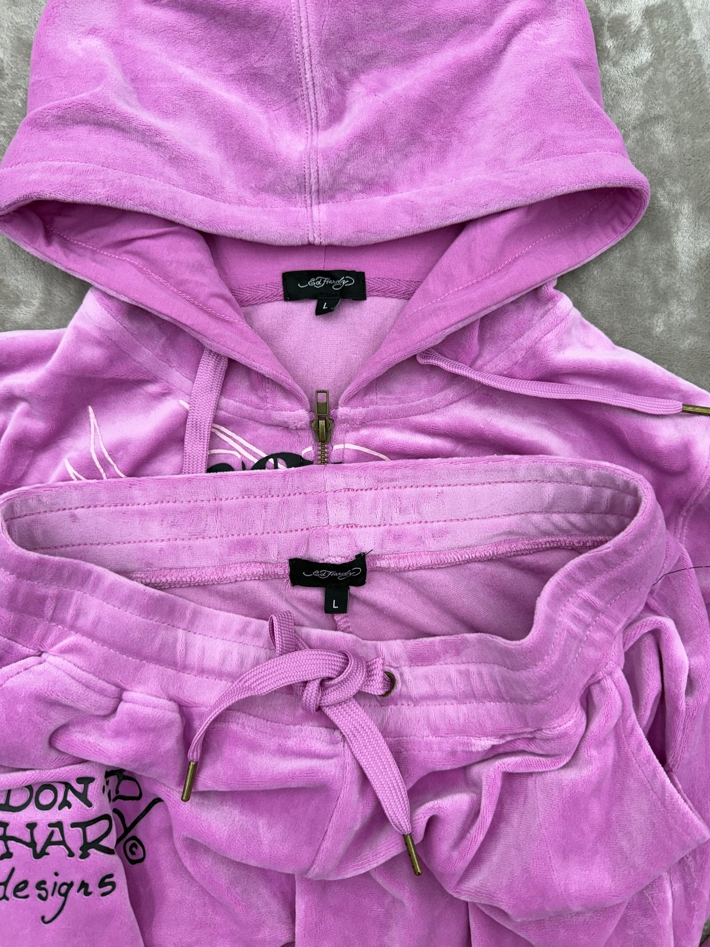 (New) ed hardy tracksuit sets â¤ď¸ size ( M/L)