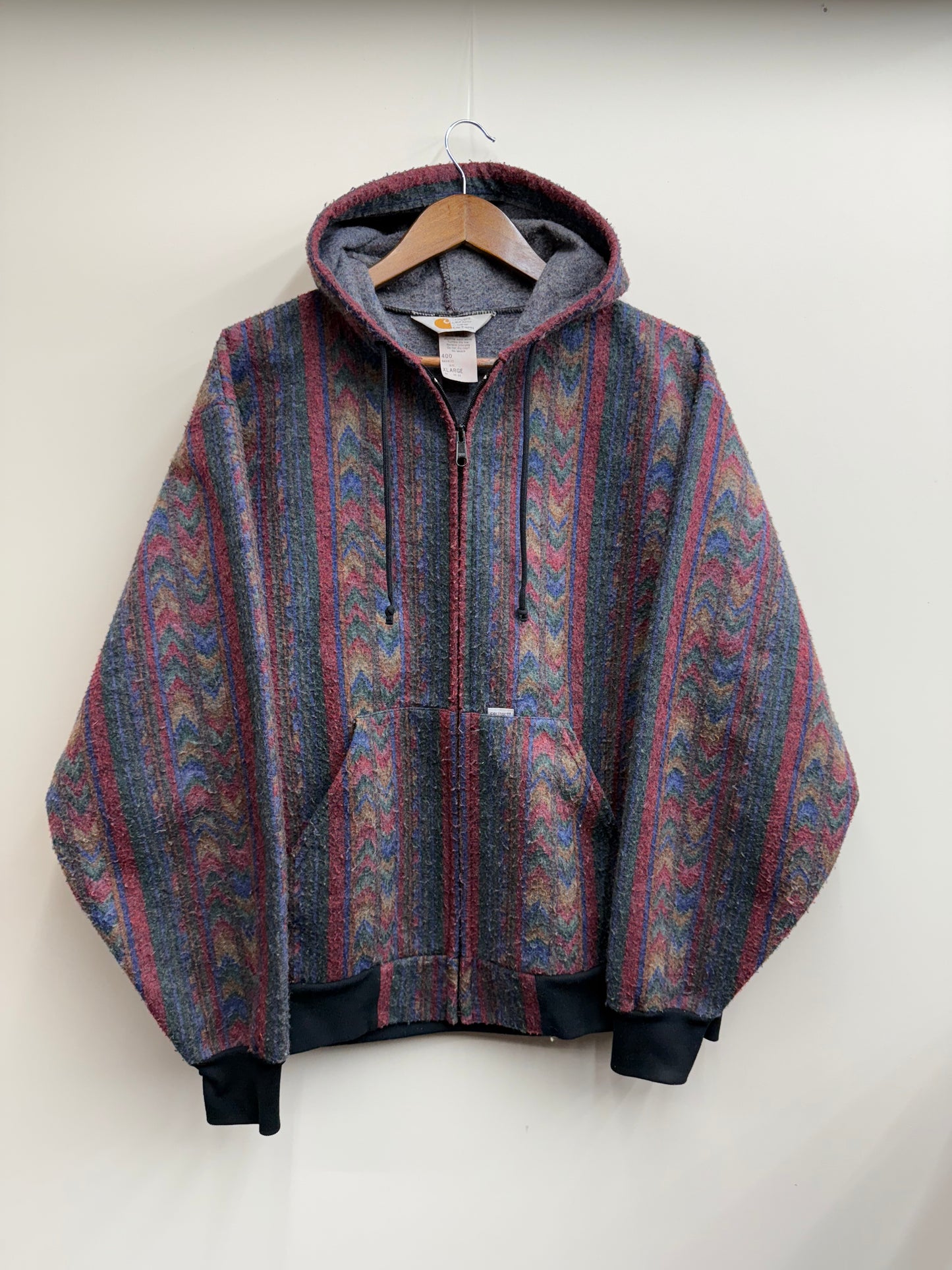 Vintage Carhartt Southwestern Aztec Navajo Hooded Jacket β VERY RARE β XL π΅π₯( Fit size L)