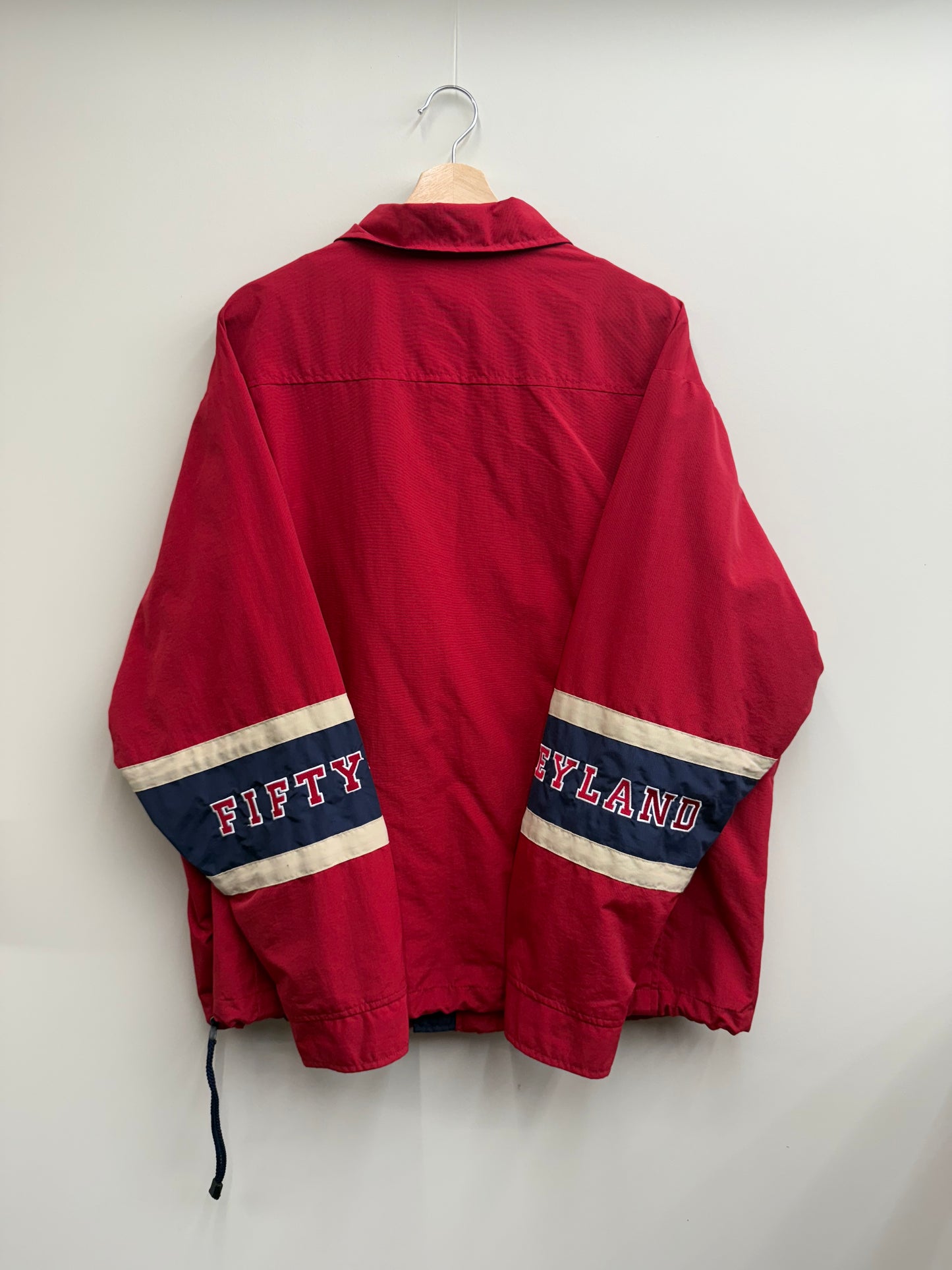 Vintage Disneyland 1955 Nylon Jacket – Classic Retro Style! 🎢✨size L