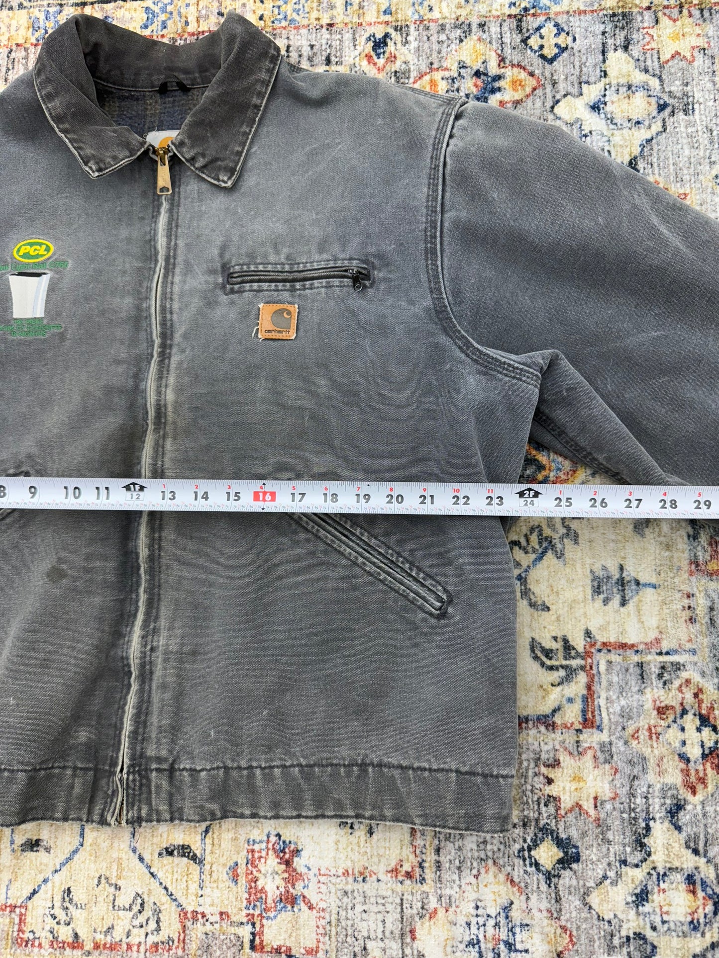 Vintage carhartt jacket detroit size L/XL