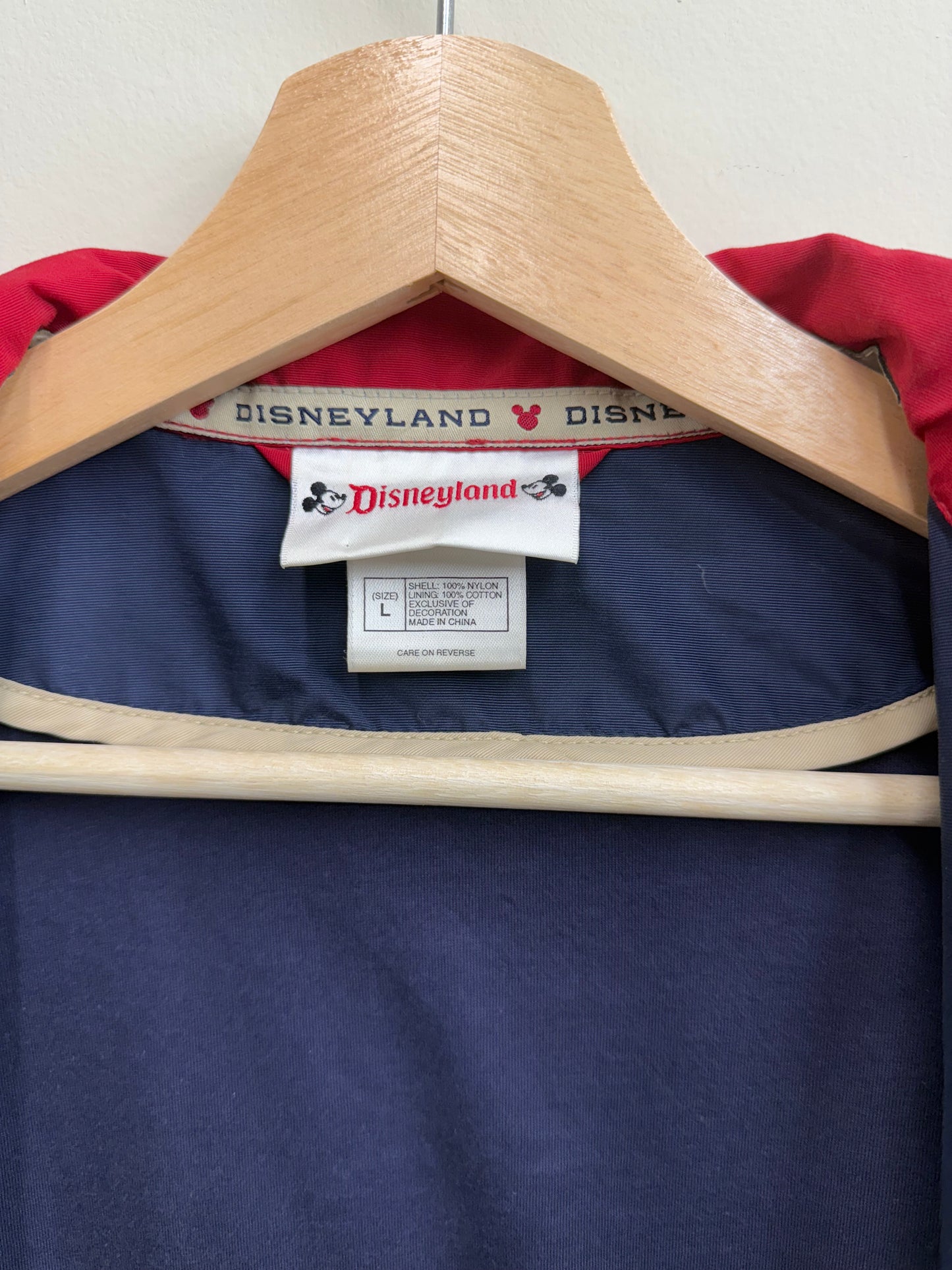 Vintage Disneyland 1955 Nylon Jacket – Classic Retro Style! 🎢✨size L
