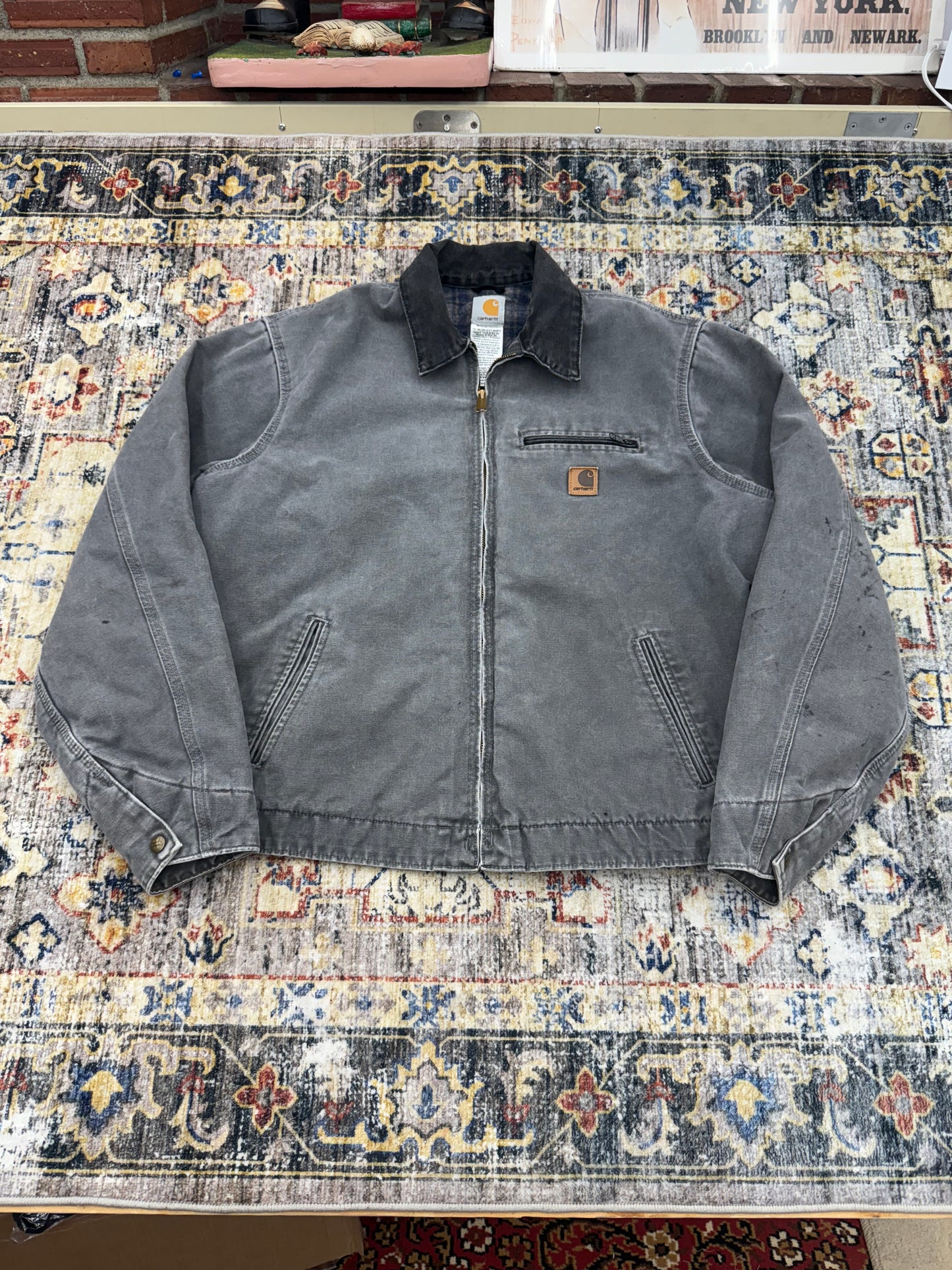 Vintage carhartt jacket detroit size L