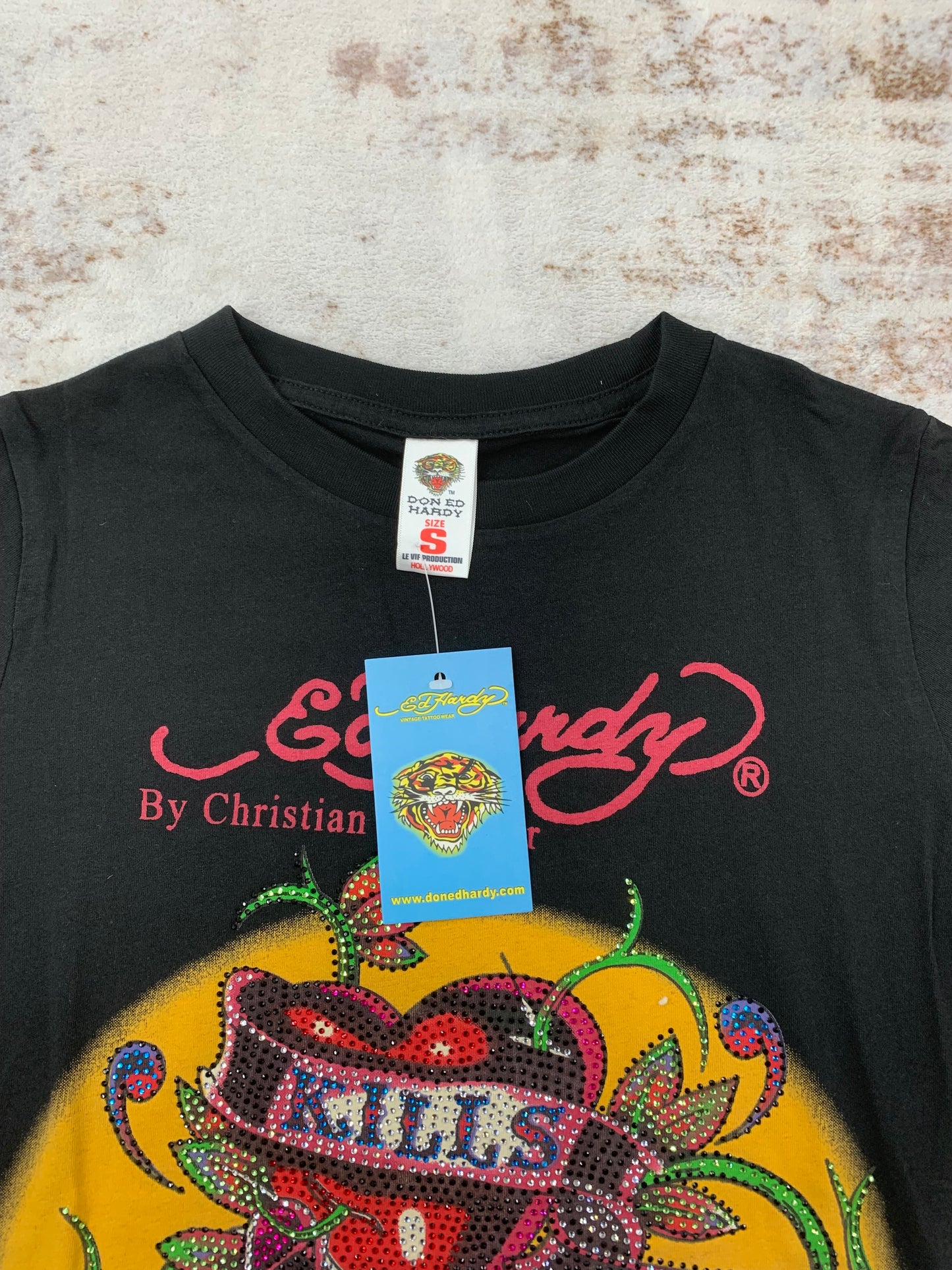 2000s Ed Hardy Christian Audigier Vintage Graphic Tees size ( S/M/L) (New tags)