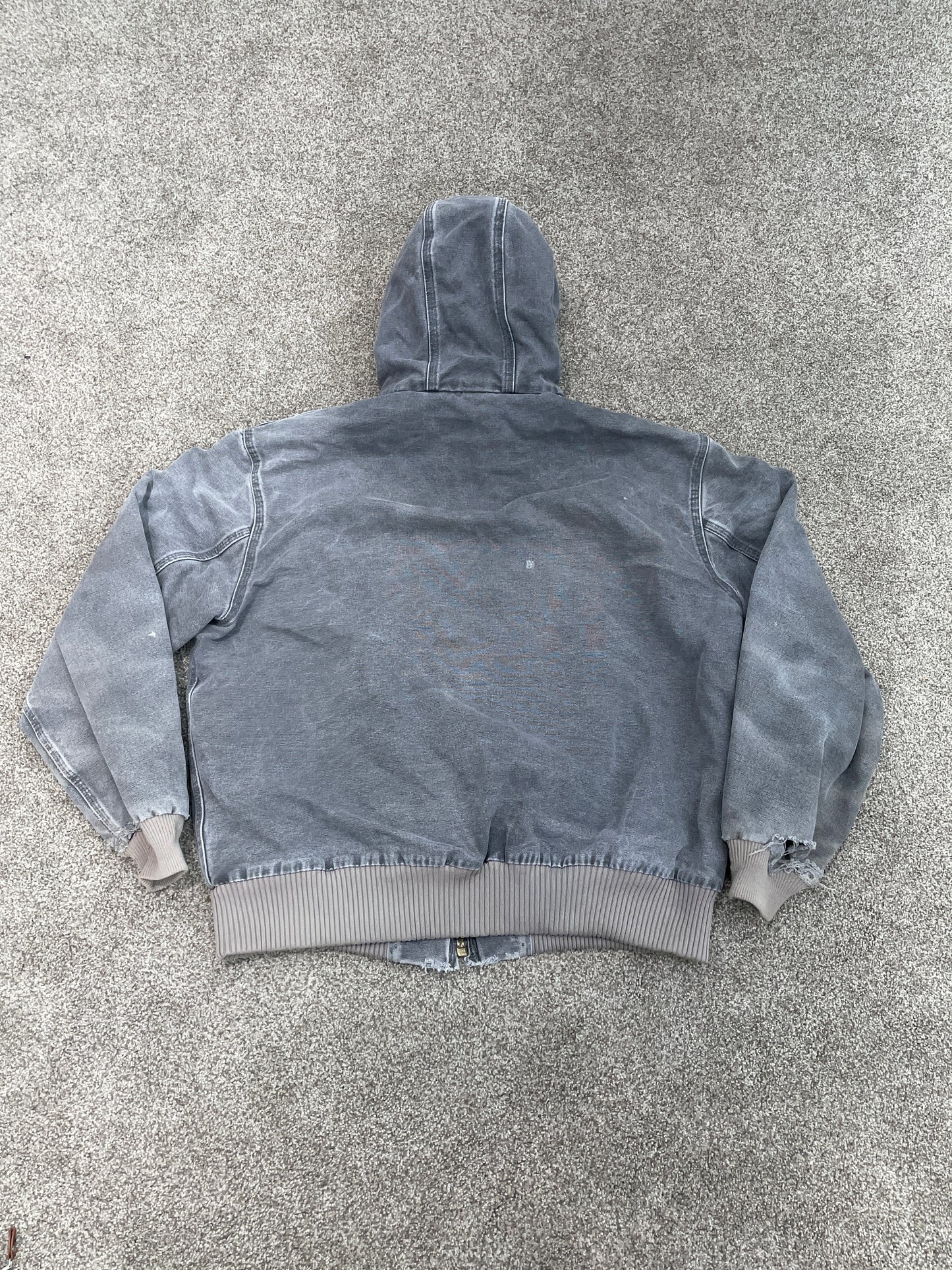 Carhartt jacket size L