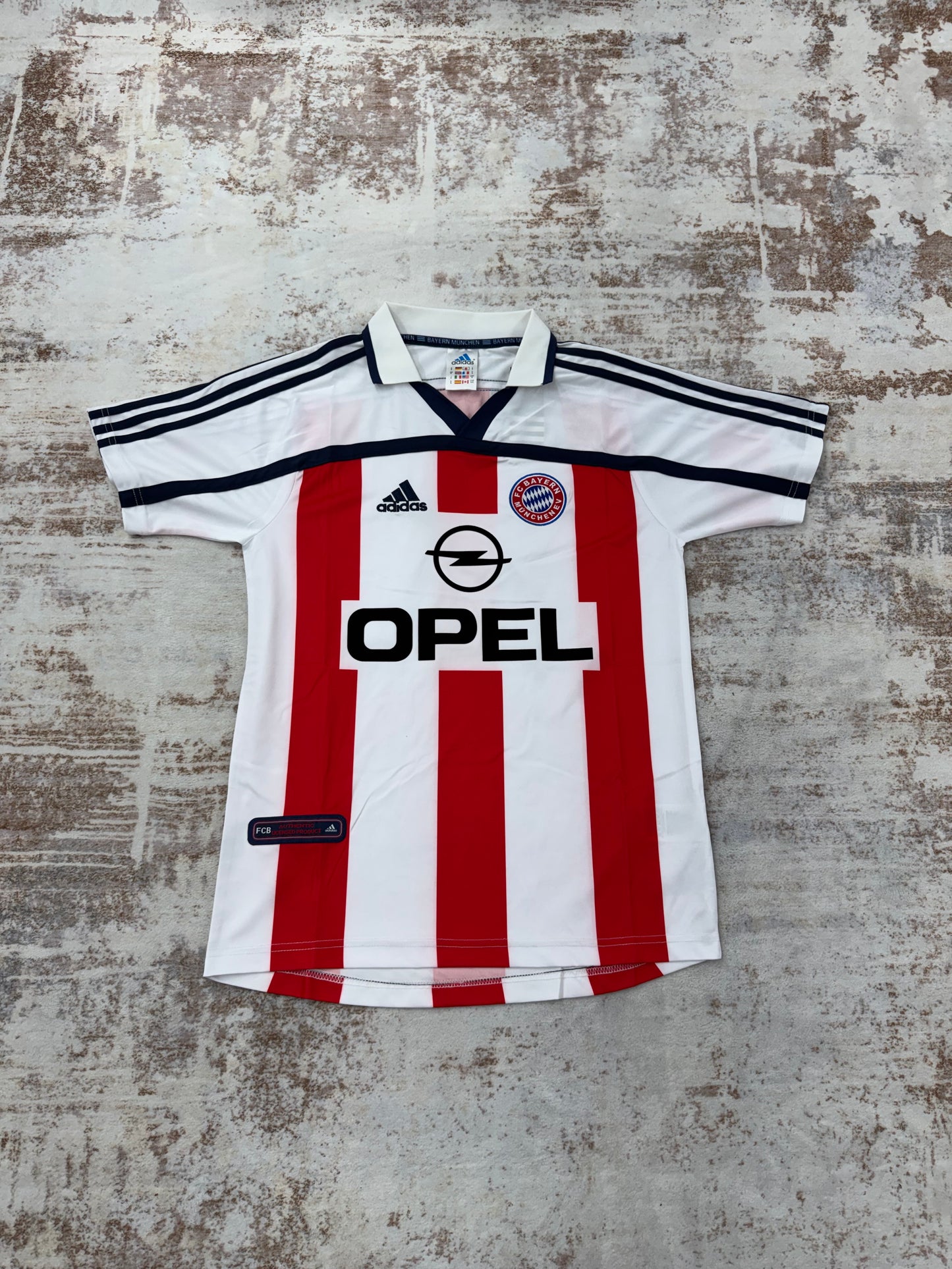 VINTAGE ADIDAS BAYERN MUNICH AWAY SOCCER JERSEY size S