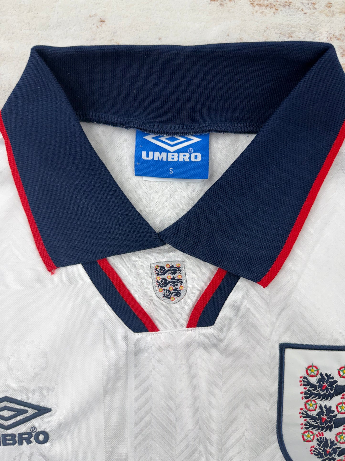 vintage ENGLAND 1993 1995 HOME FOOTBALL SHIRT SOCCER JERSEY UMBRO size S
