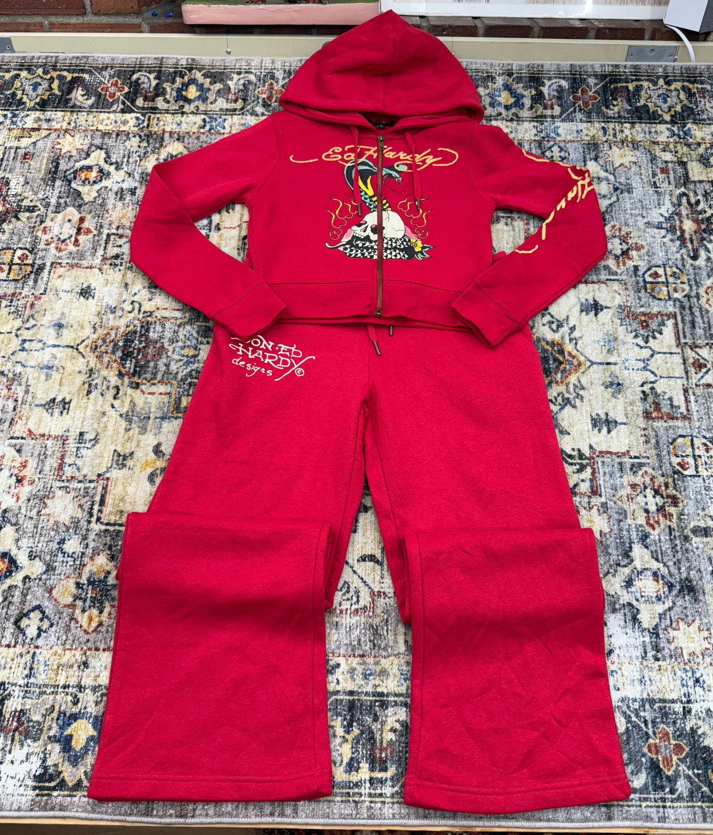 Ed hardy tracksuit sets ❤️ size (L/XL) use