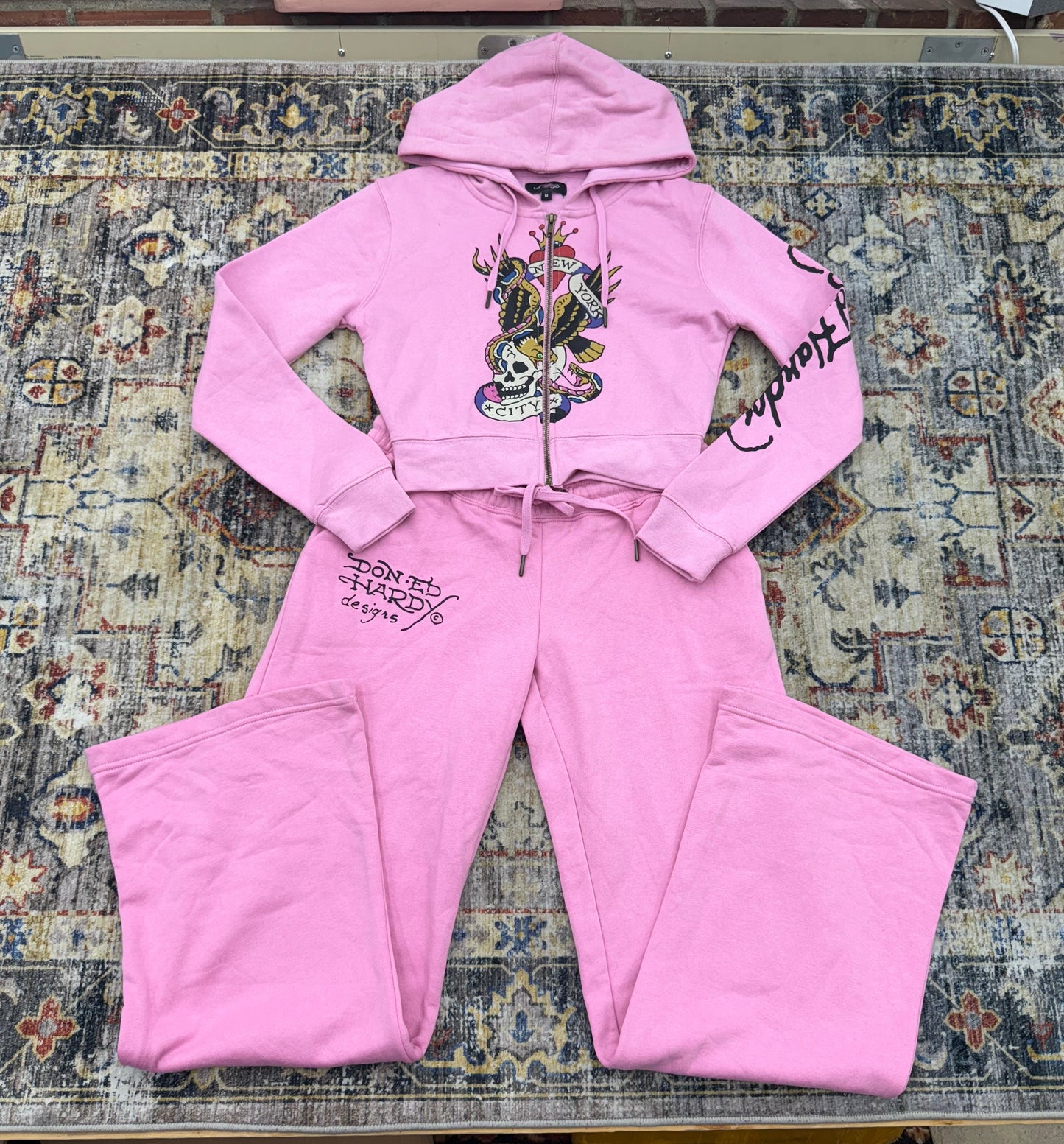 Ed hardy tracksuit sets ❤️ size ( S/M)
