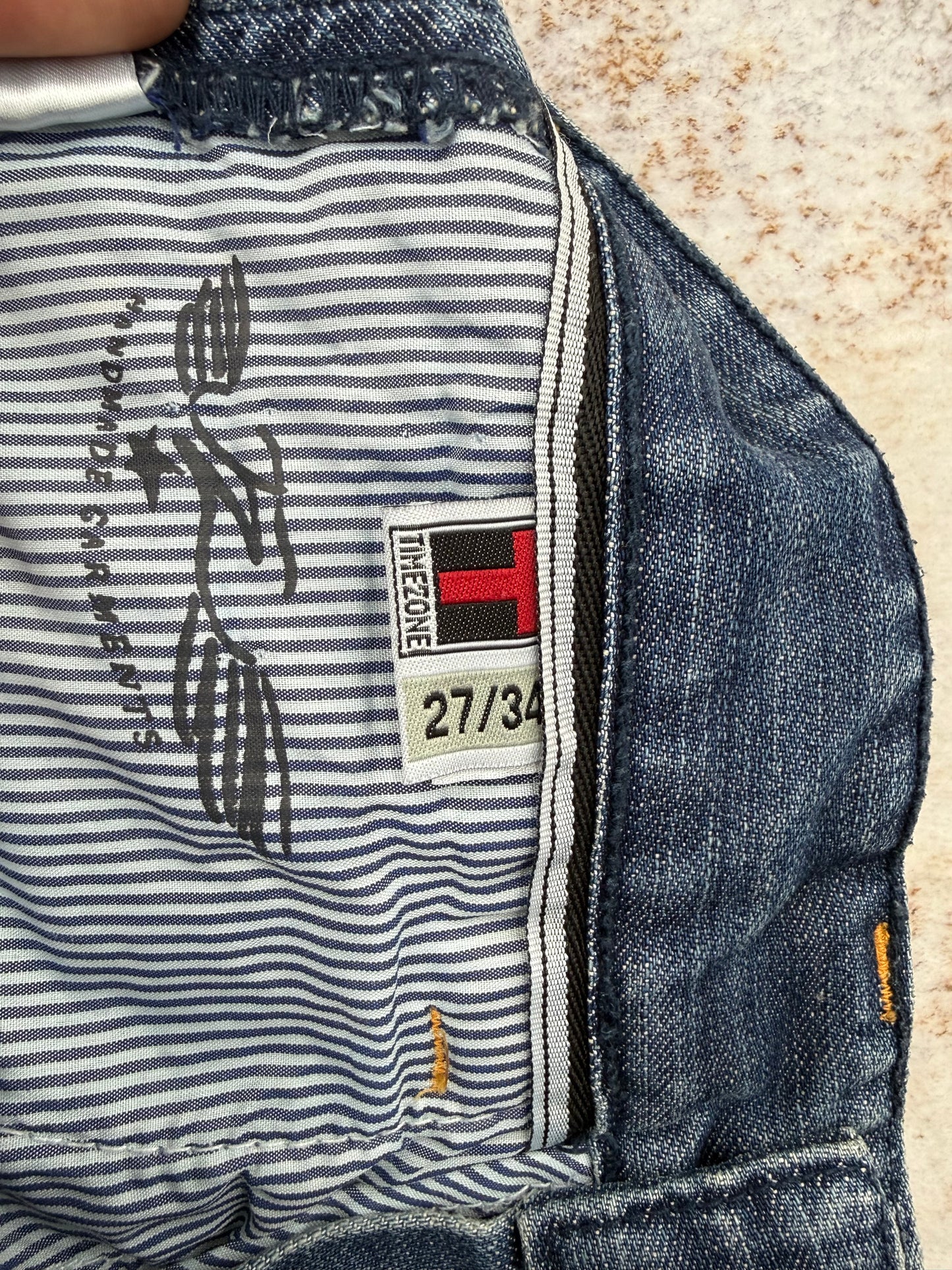 y2k vintage jeans women's size 27 ( used) 025