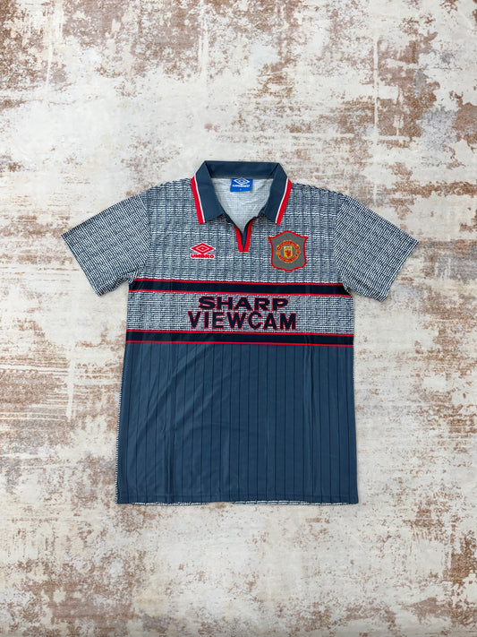 vintage Manchester United 1995/1996 Away Football Shirt Jersey Size M