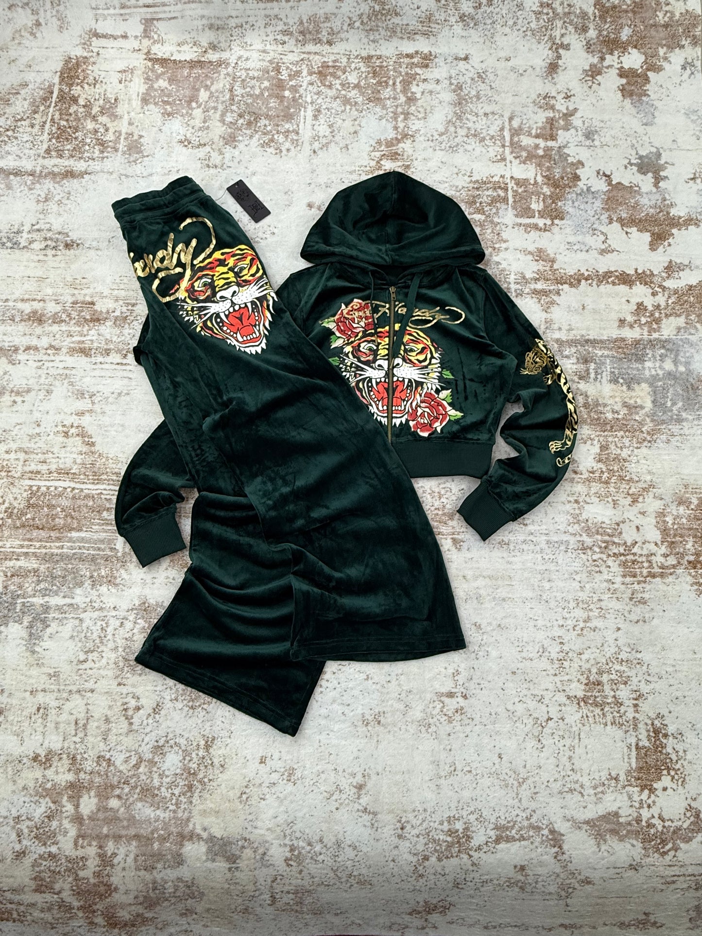 (New) ed hardy tracksuit sets ❤️ size ( XS/M/L/XL)