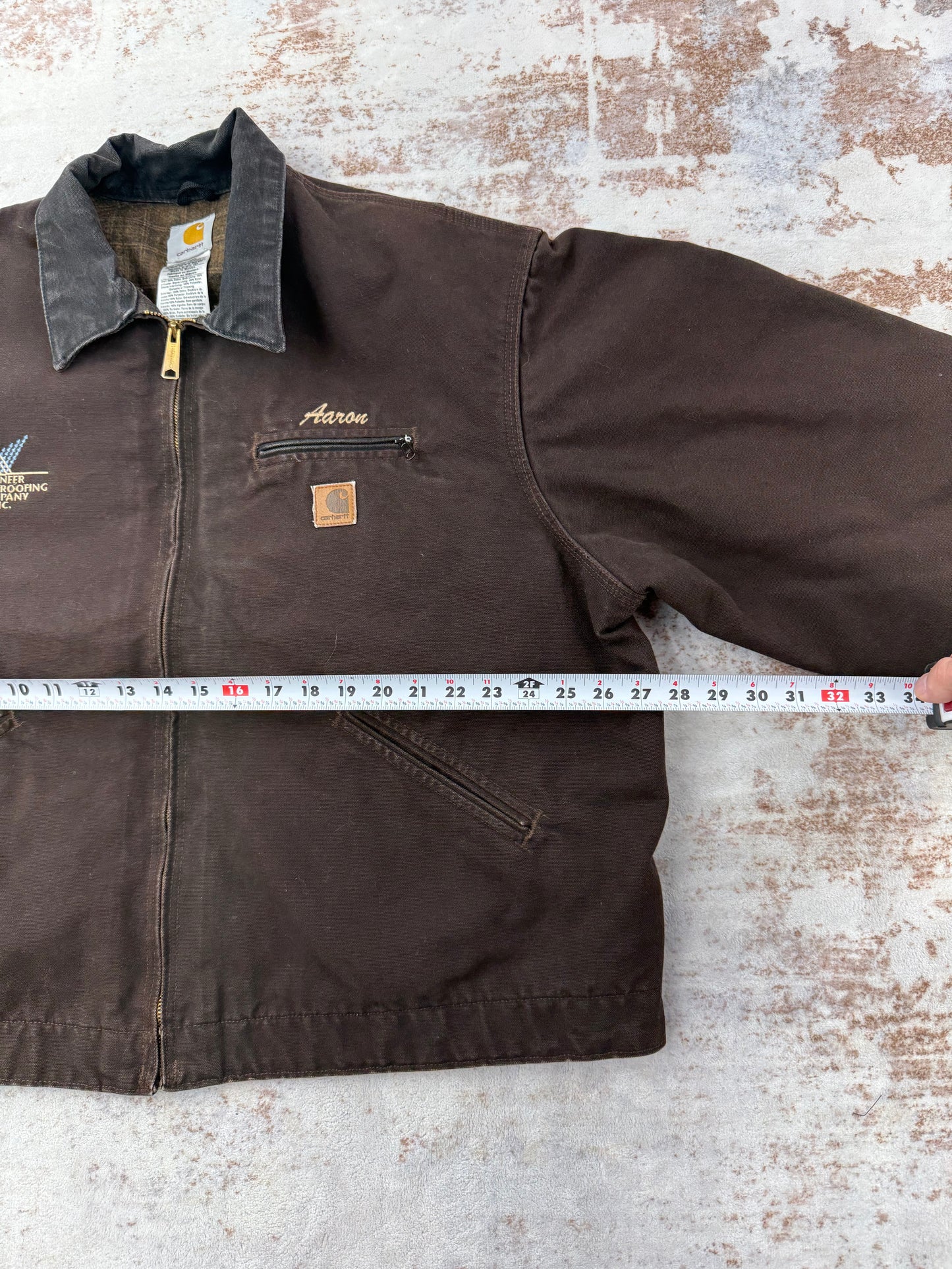 Vtg Carhartt Jacket Men’s size 2XL ( fit size XL)