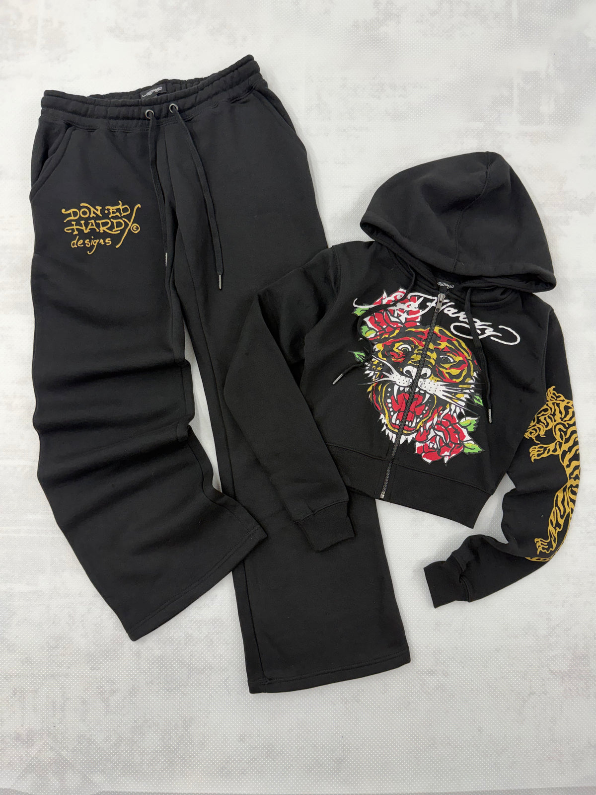 Ed Hardy Tracksuit Set • Y2K Style • Size XS/S/M( like new)