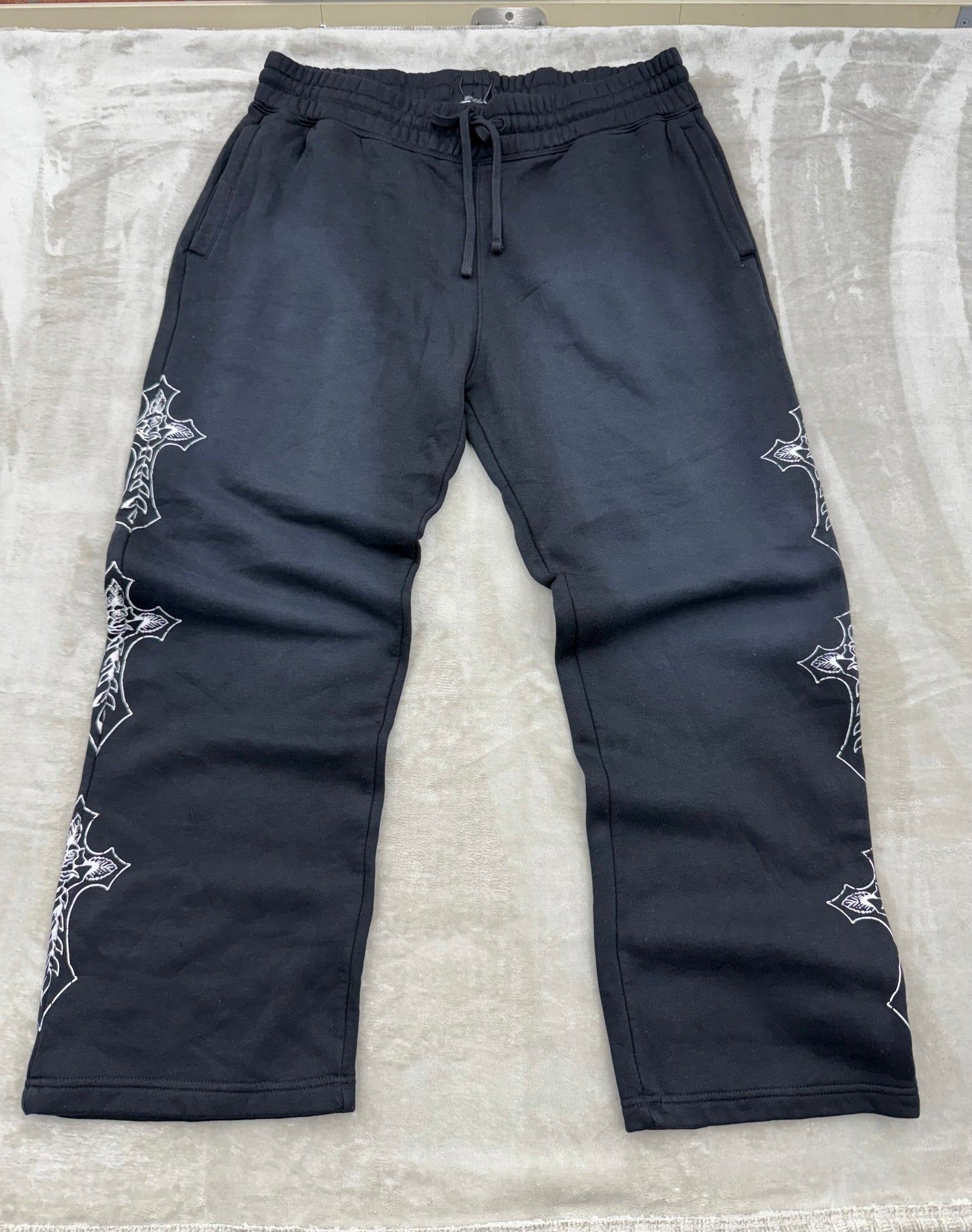Y2k ED hardy sweatpants womens size ( XL) use