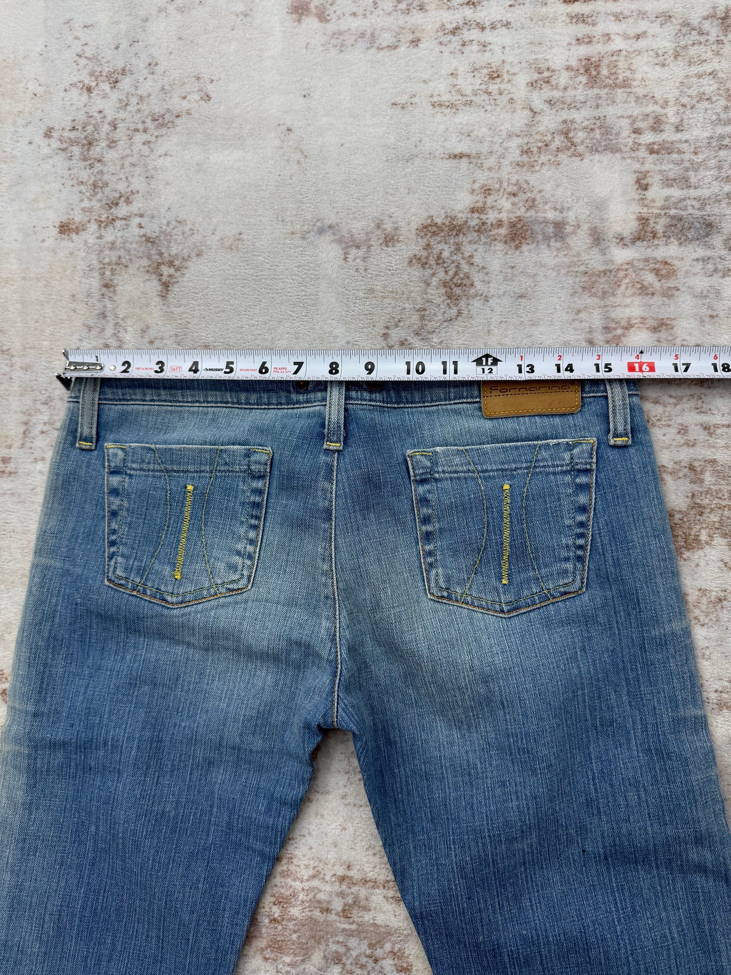 Women’s y2k jeans size 31