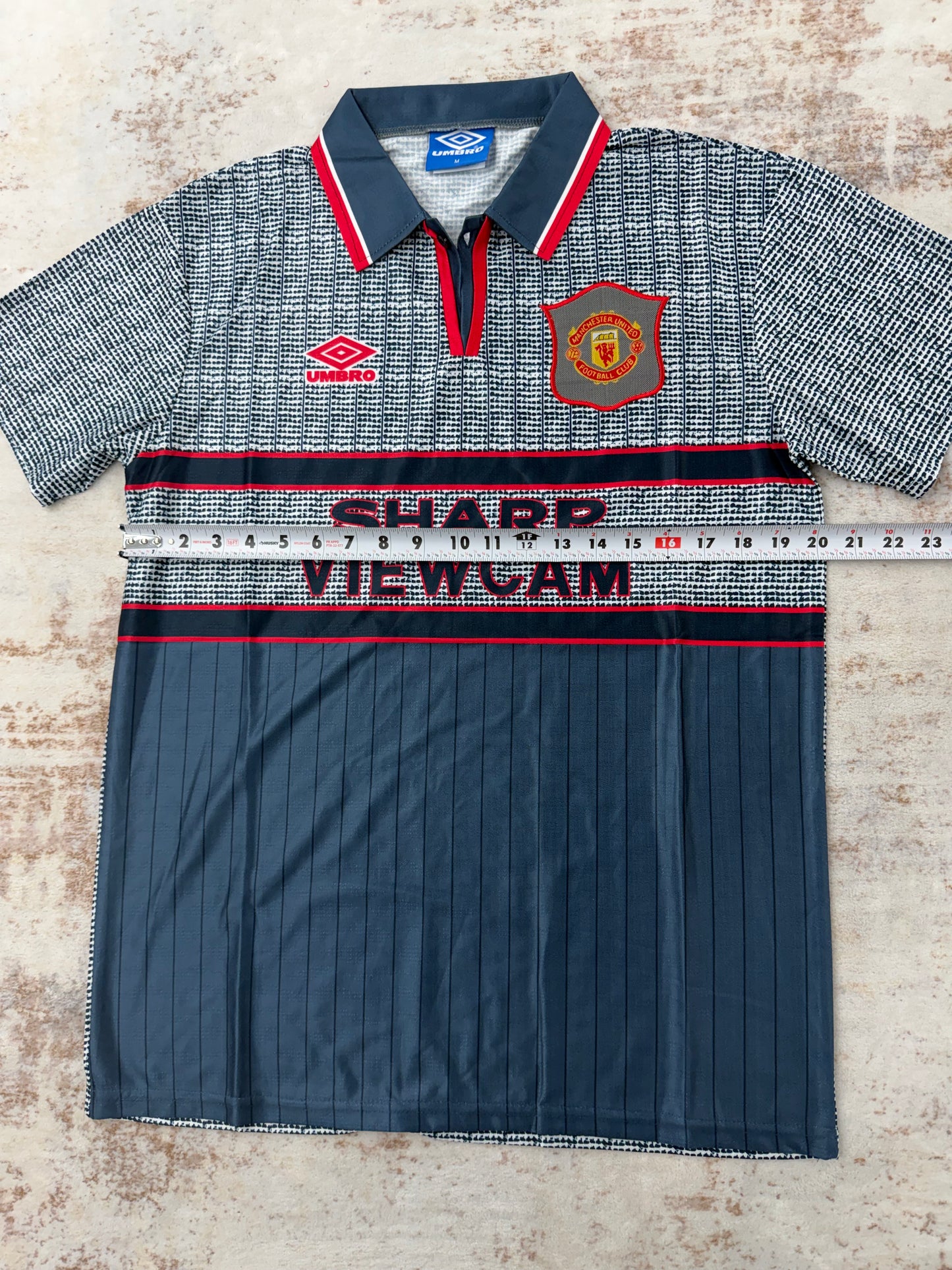 vintage Manchester United 1995/1996 Away Football Shirt Jersey Size M