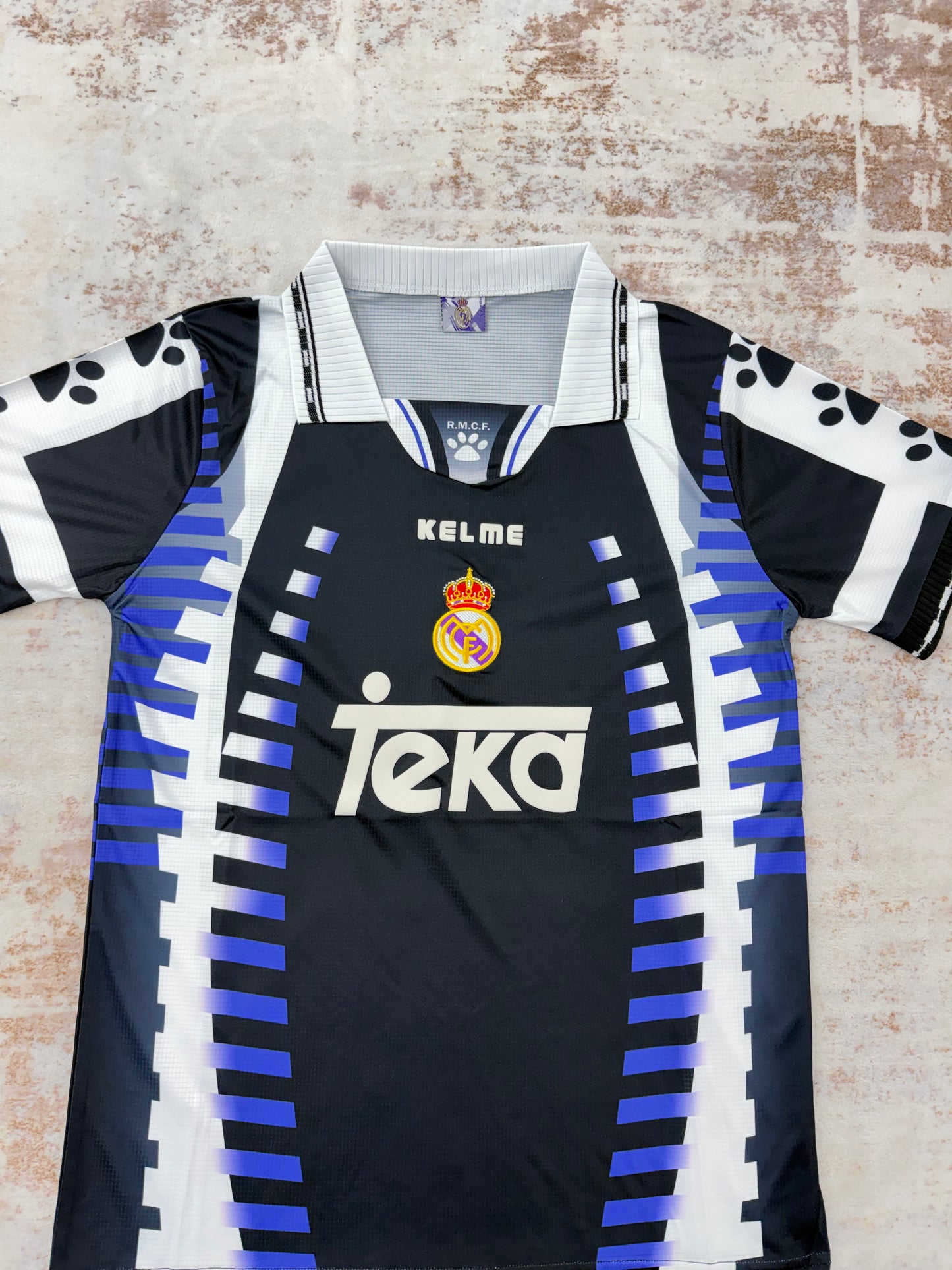 vintage 1997-98 Real Madrid size S