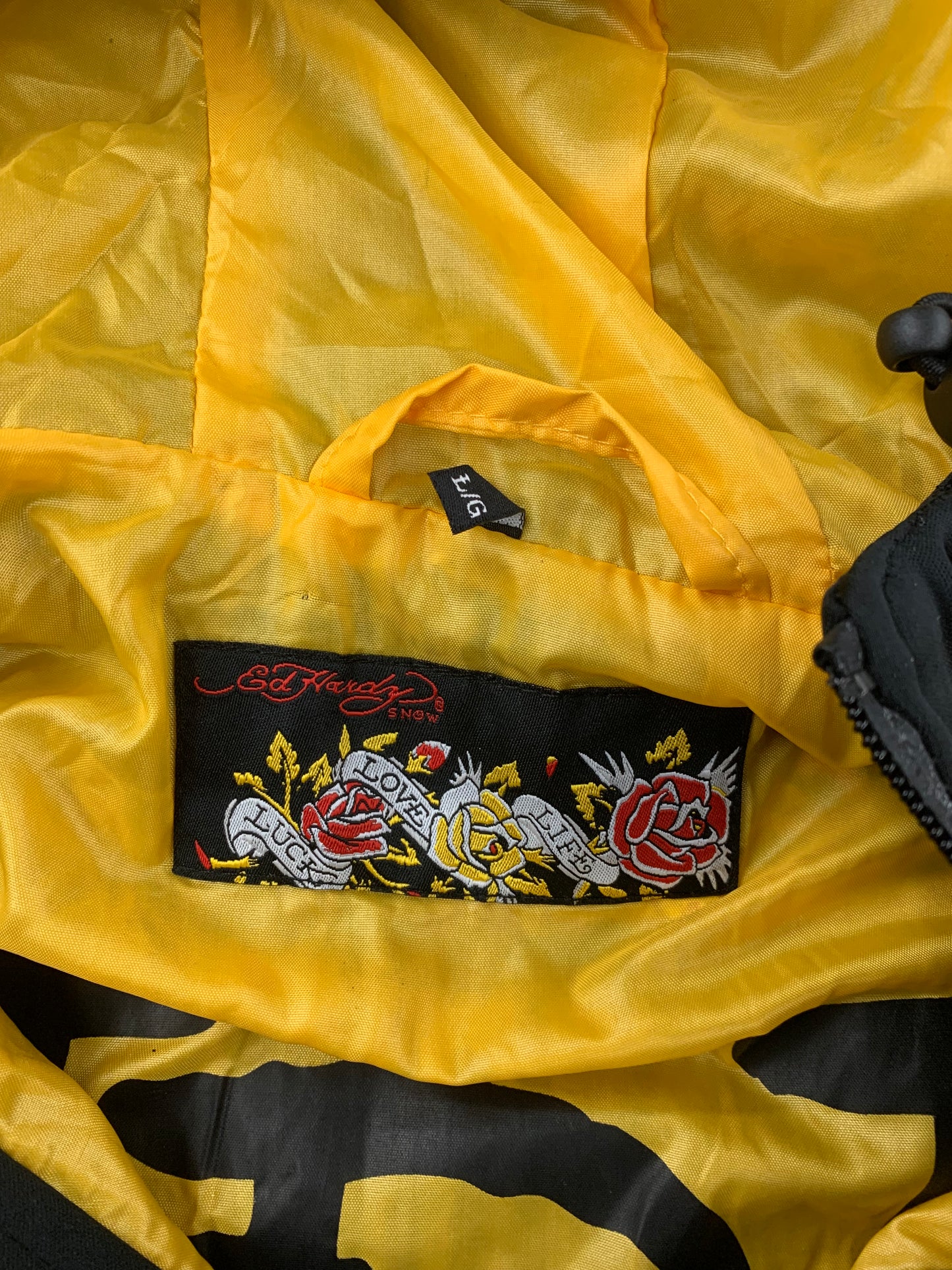 2000s Ed Hardy hoodie jacket women’s size S/M/L
