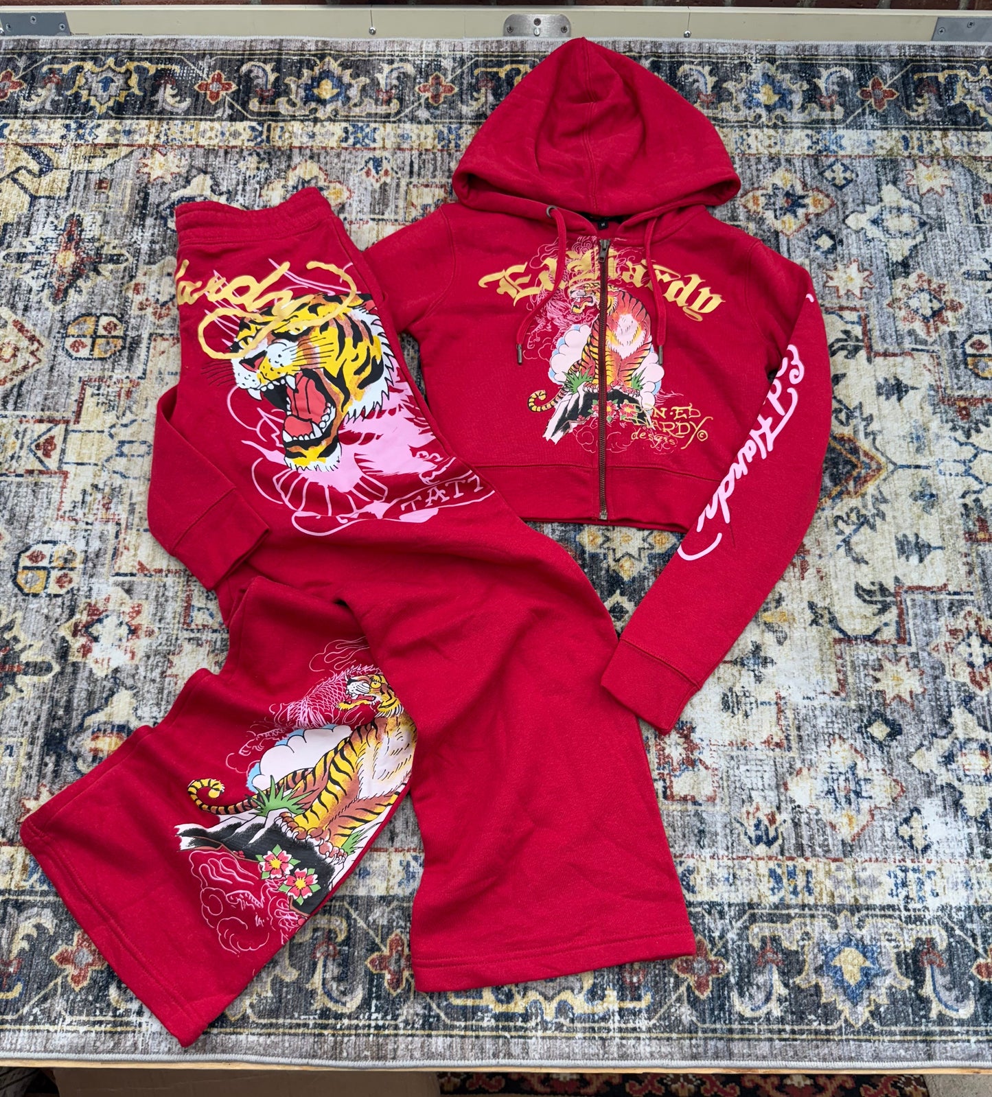 Ed hardy tracksuit sets ❤️ size (M) use