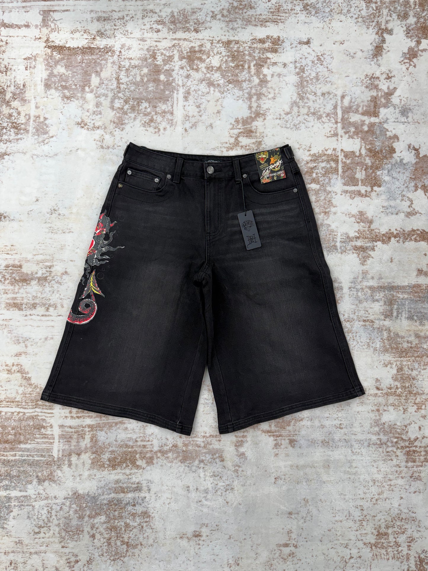 Ed Hardy women’s Baggy Denim jeans shorts • Y2K Style • Size 30/32