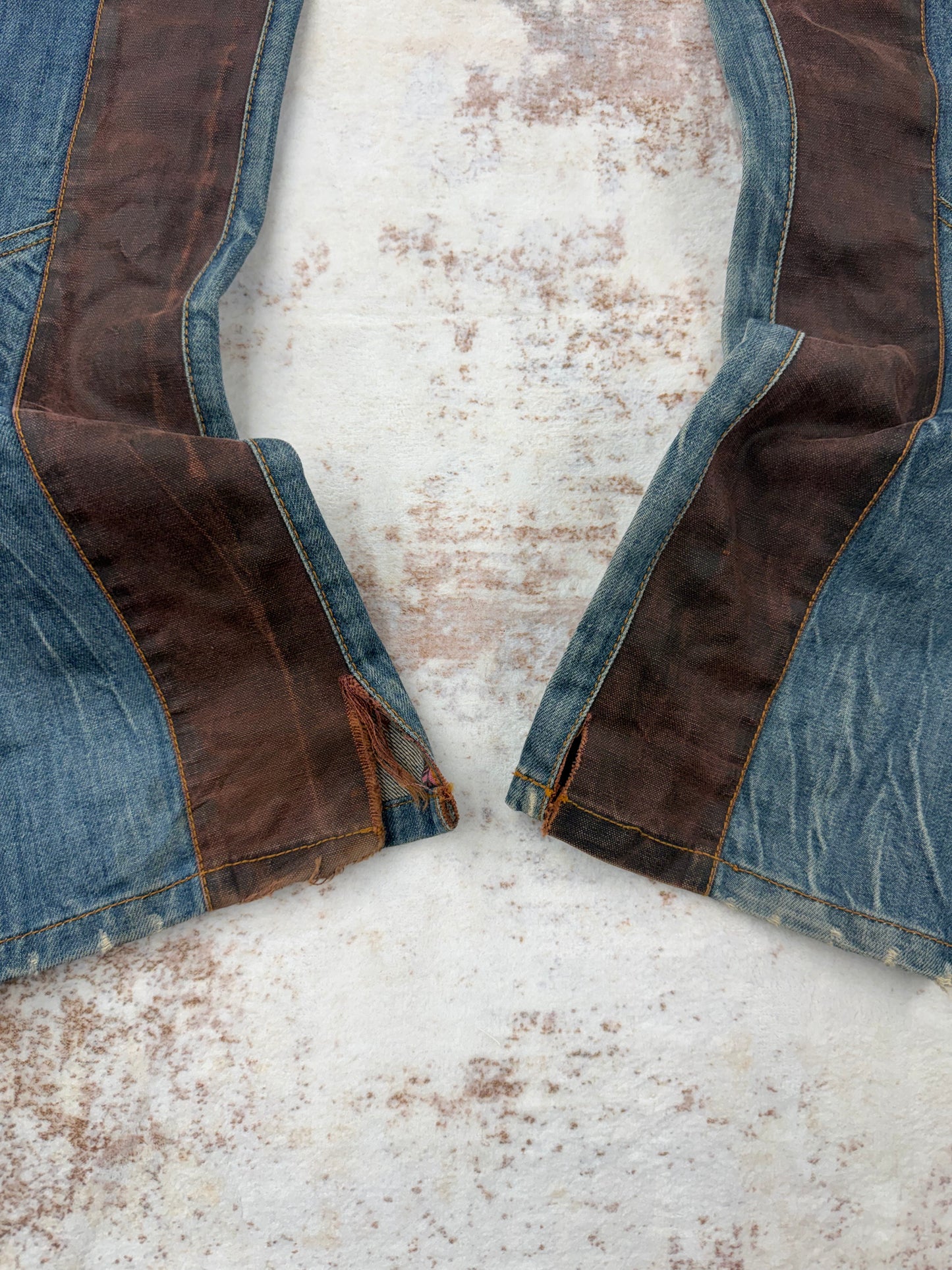 y2k vintage jeans women's size 32  ( used) 032