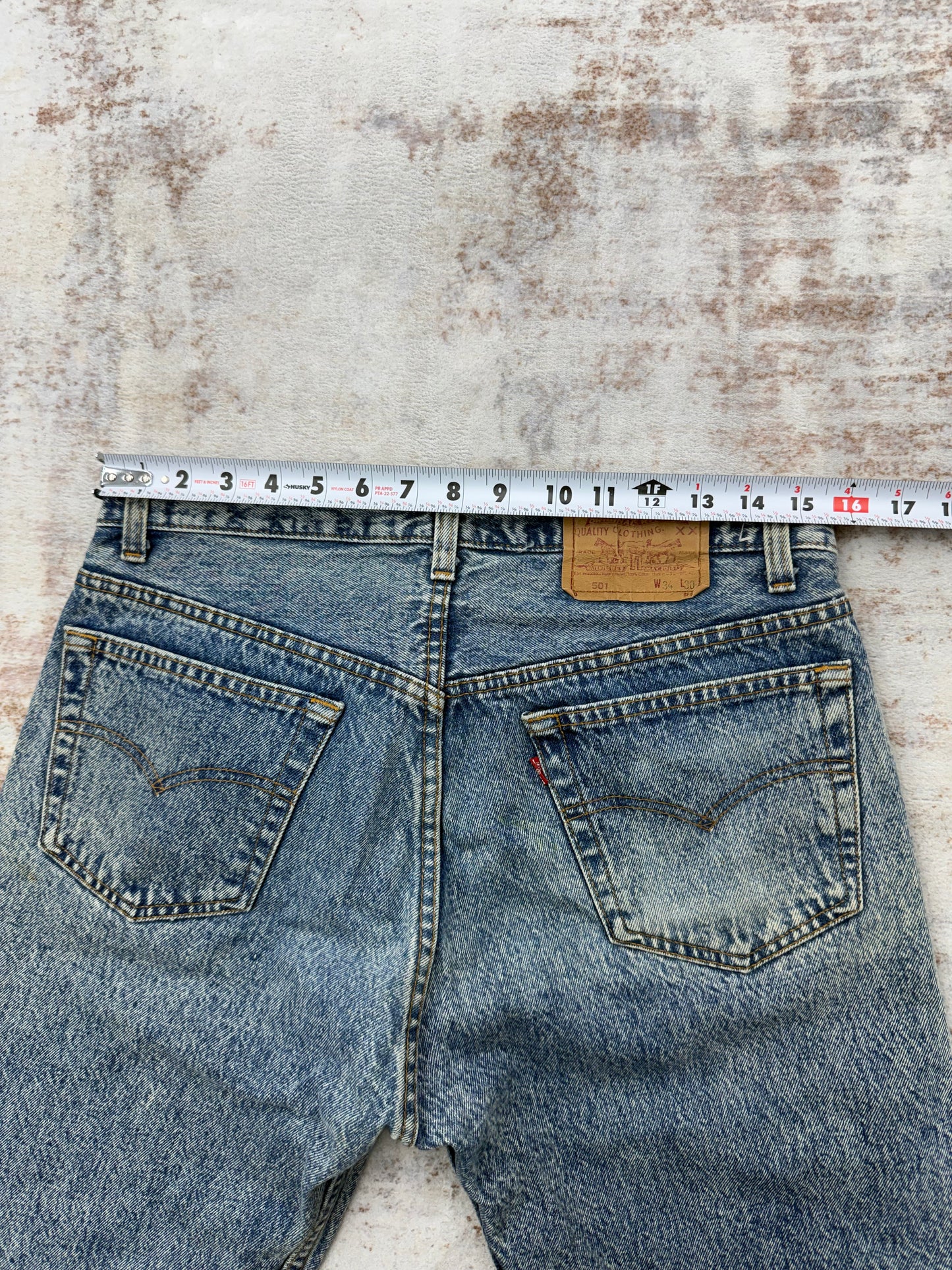 Men Vintage Levi’s 501 Acid Wash Denim Jeans Button Fly size 34x30