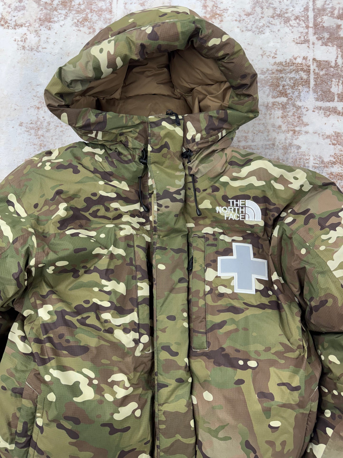 The Supreme North Face Men's Rescue Jacket & Baltoro Size M