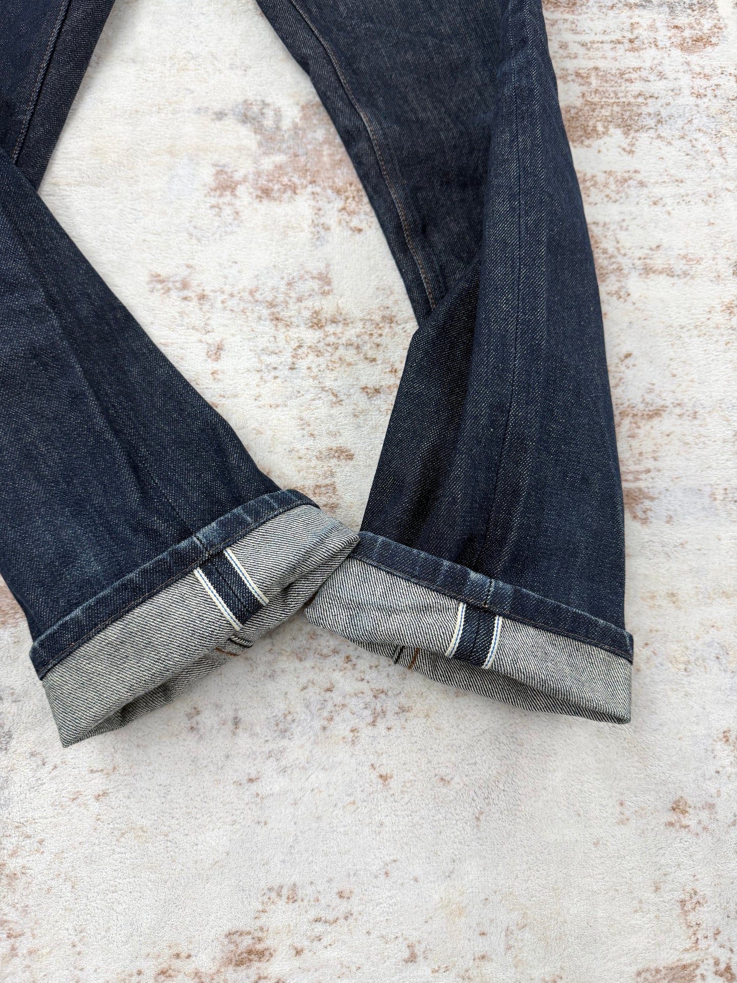 men’s vintage Dark wash slim fit jeans 31